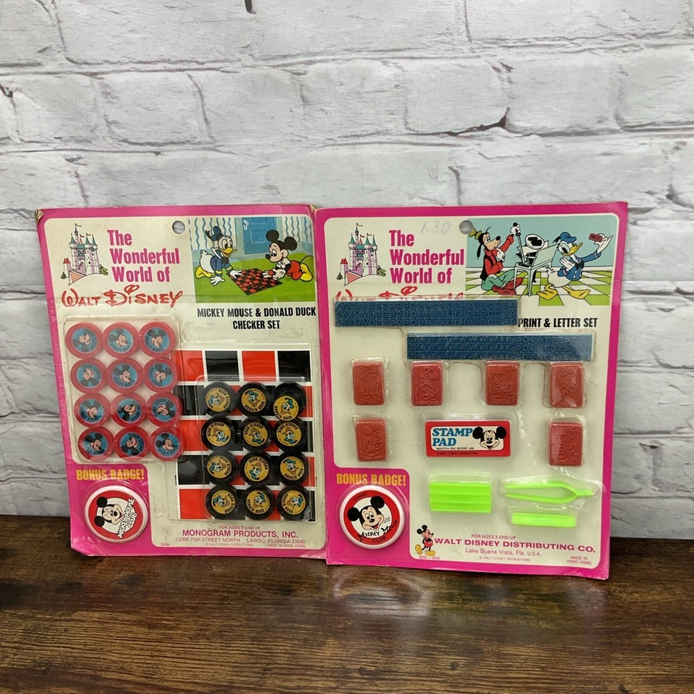 Disney 1970s Mickey Mouse Donald Print & Letter‎ Set & Chess Set W Bonus Badges